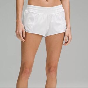 Lululemon Hotty Hot Shorts 2.5”
